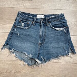 Abercrombie Mom Short High Rise Jean Shorts